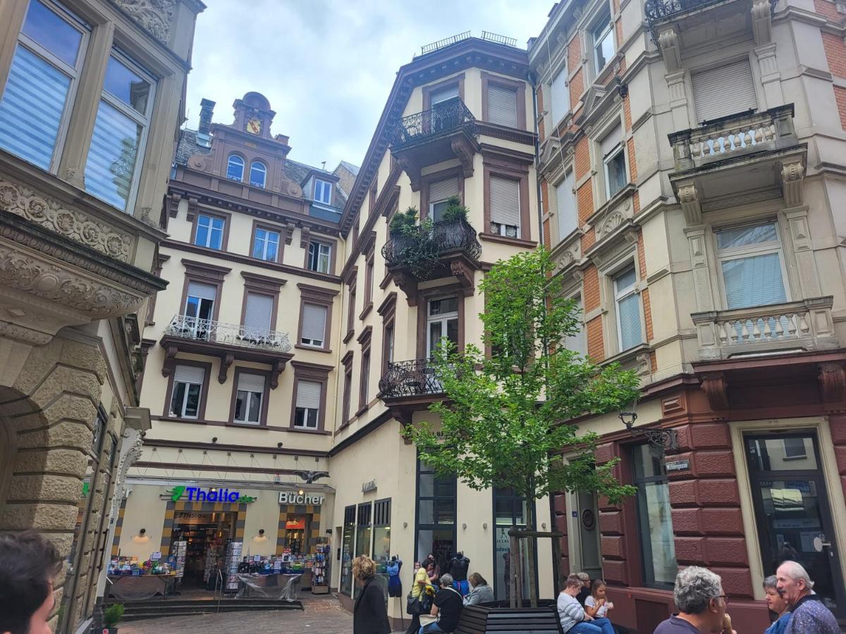 Am Thalia Designe Apartment Baden-Baden Exterior photo